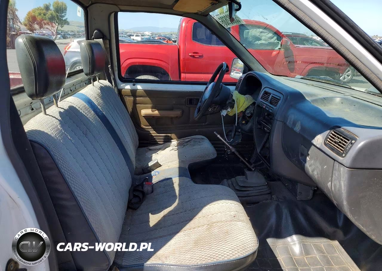 1996 Nissan Truck Base VIN:1N6SD11S3TC377540 - 10