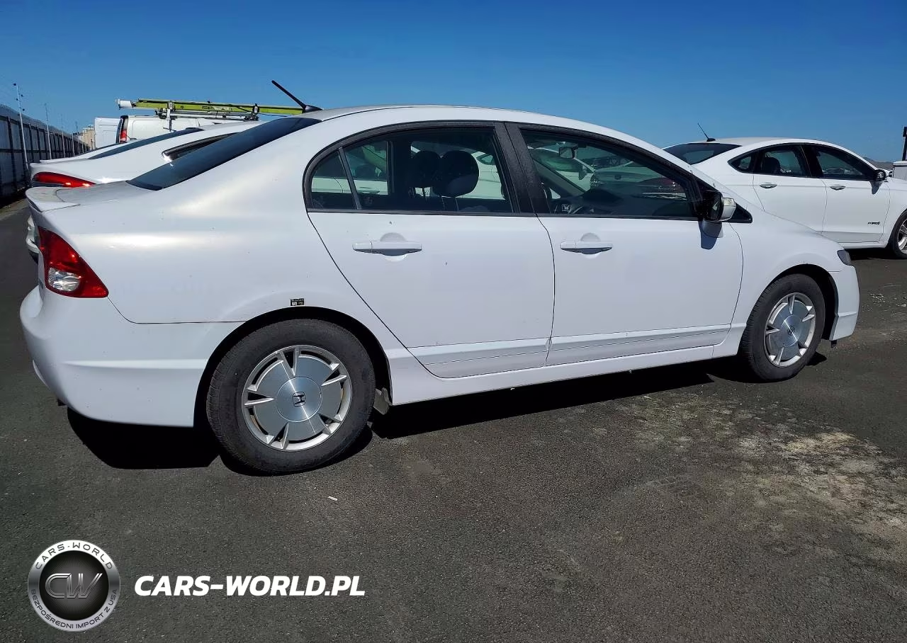 2010 Honda Civic Hybrid VIN:JHMFA3F28AS007820 - 3