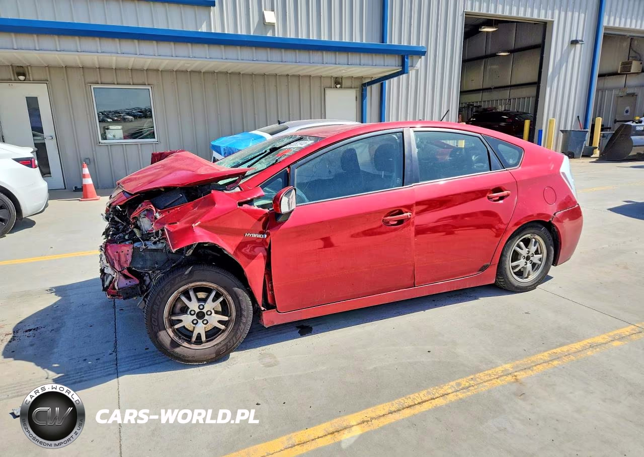 2011 Toyota Prius Two VIN:JTDKN3DU2B0266860 - 1
