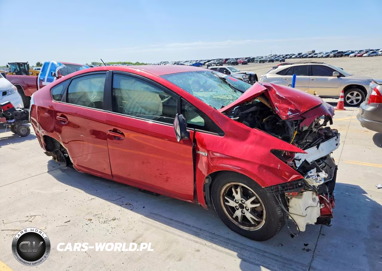 2011 Toyota Prius Two VIN:JTDKN3DU2B0266860 - 4