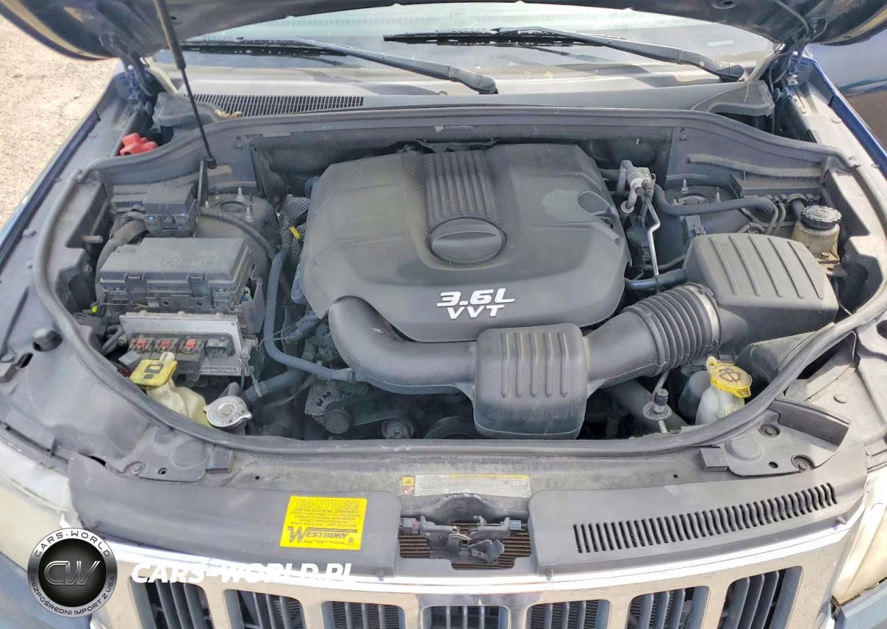 2012 Jeep Grand Cherokee Laredo VIN:1C4RJFAGXCC216654 - 12