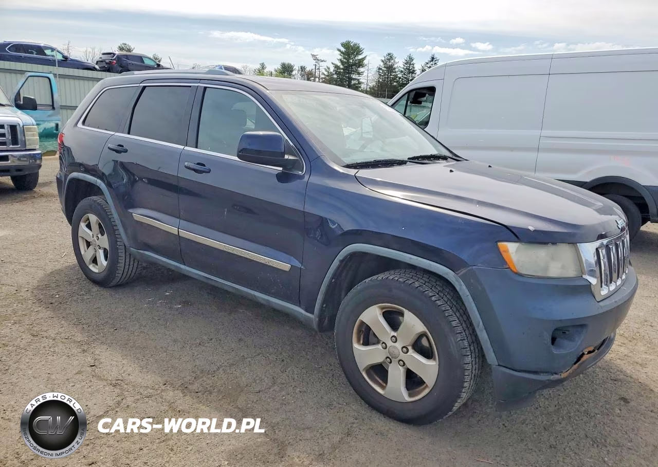 2012 Jeep Grand Cherokee Laredo VIN:1C4RJFAGXCC216654 - 4