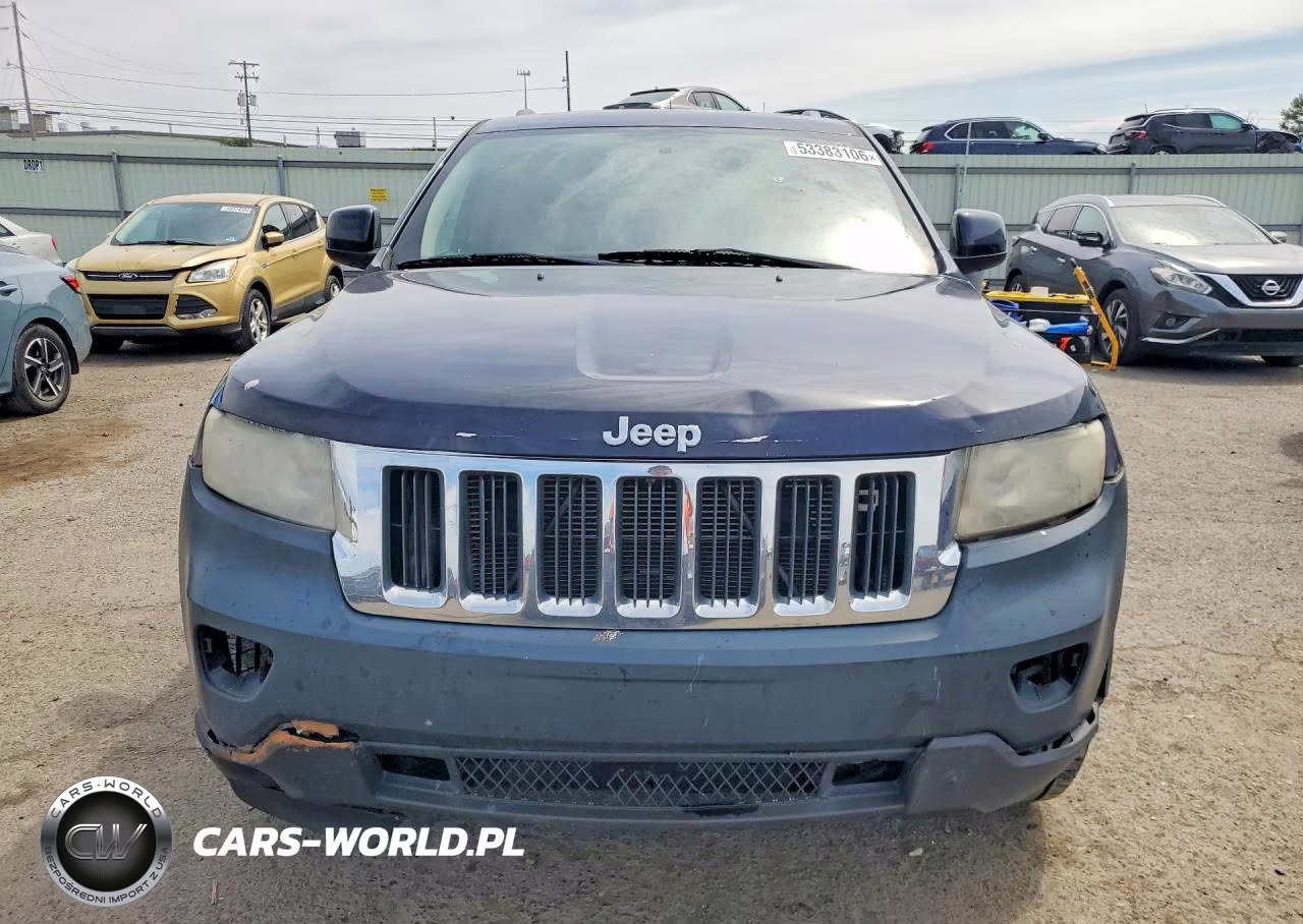 2012 Jeep Grand Cherokee Laredo VIN:1C4RJFAGXCC216654 - 5