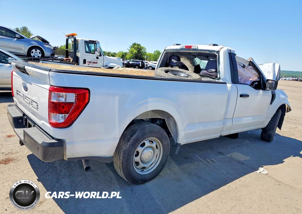 2023 Ford F150 VIN:1FTMF1CB5PKD96119 - 3