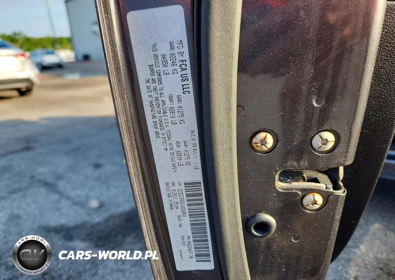 2018 Dodge Challenger Sxt VIN:2C3CDZAG9JH232843 - 12