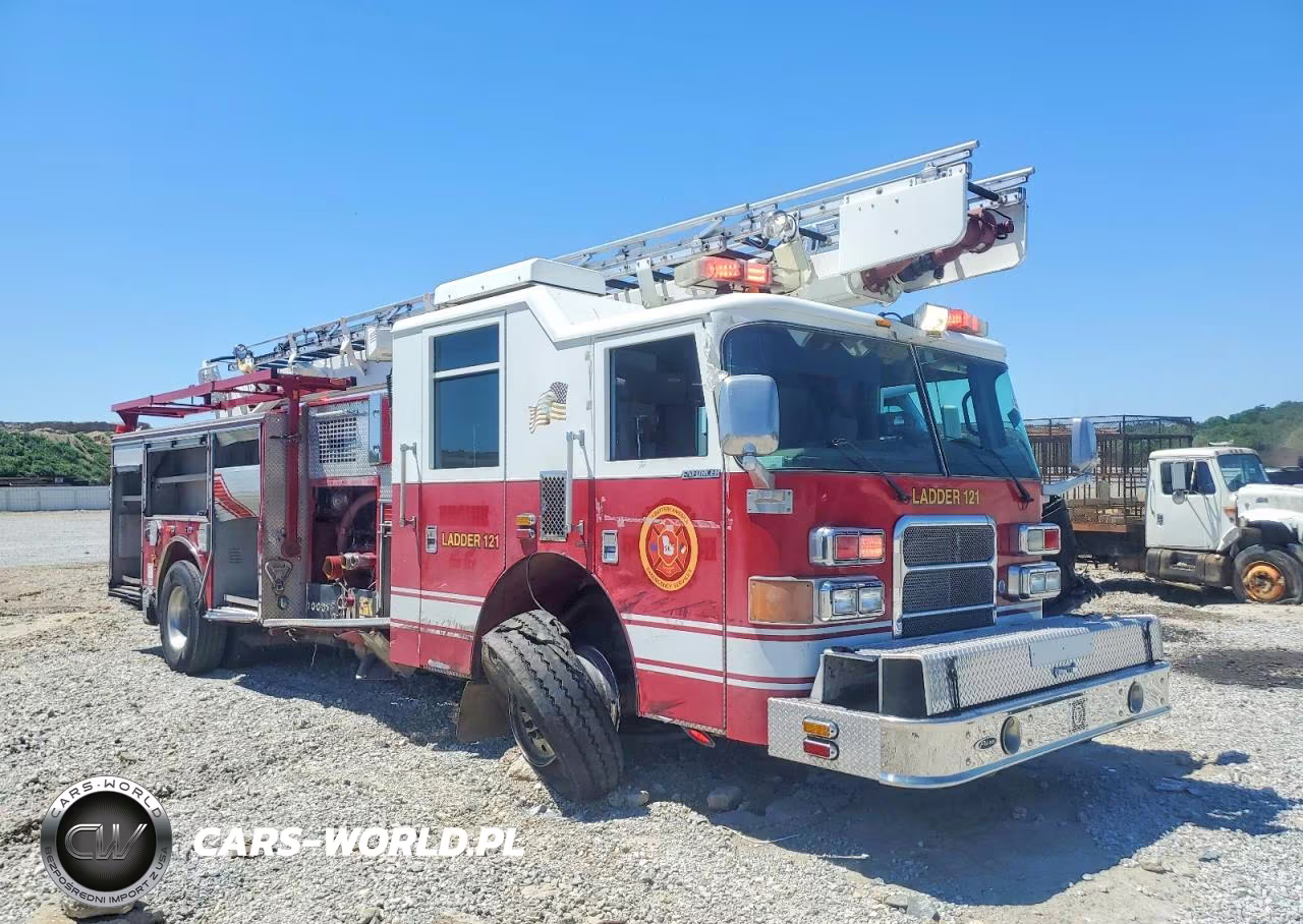 2006 Pierce Enforcer Pumper Fire Truck VIN:4P1CE01A76A006359 - 9