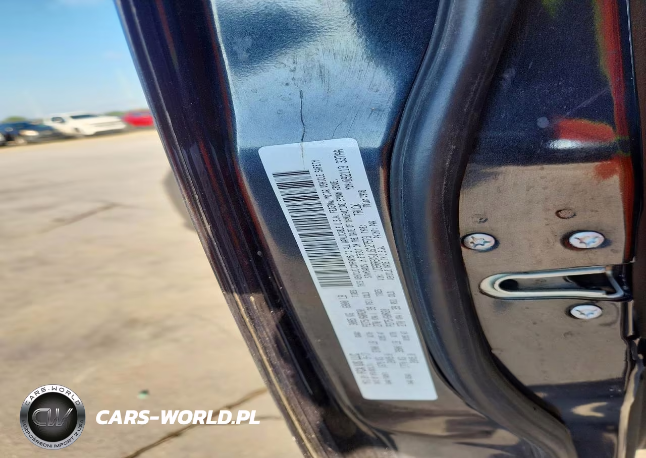 2018 Ram 1500 St VIN:1C6RR6KG1JS127573 - 12
