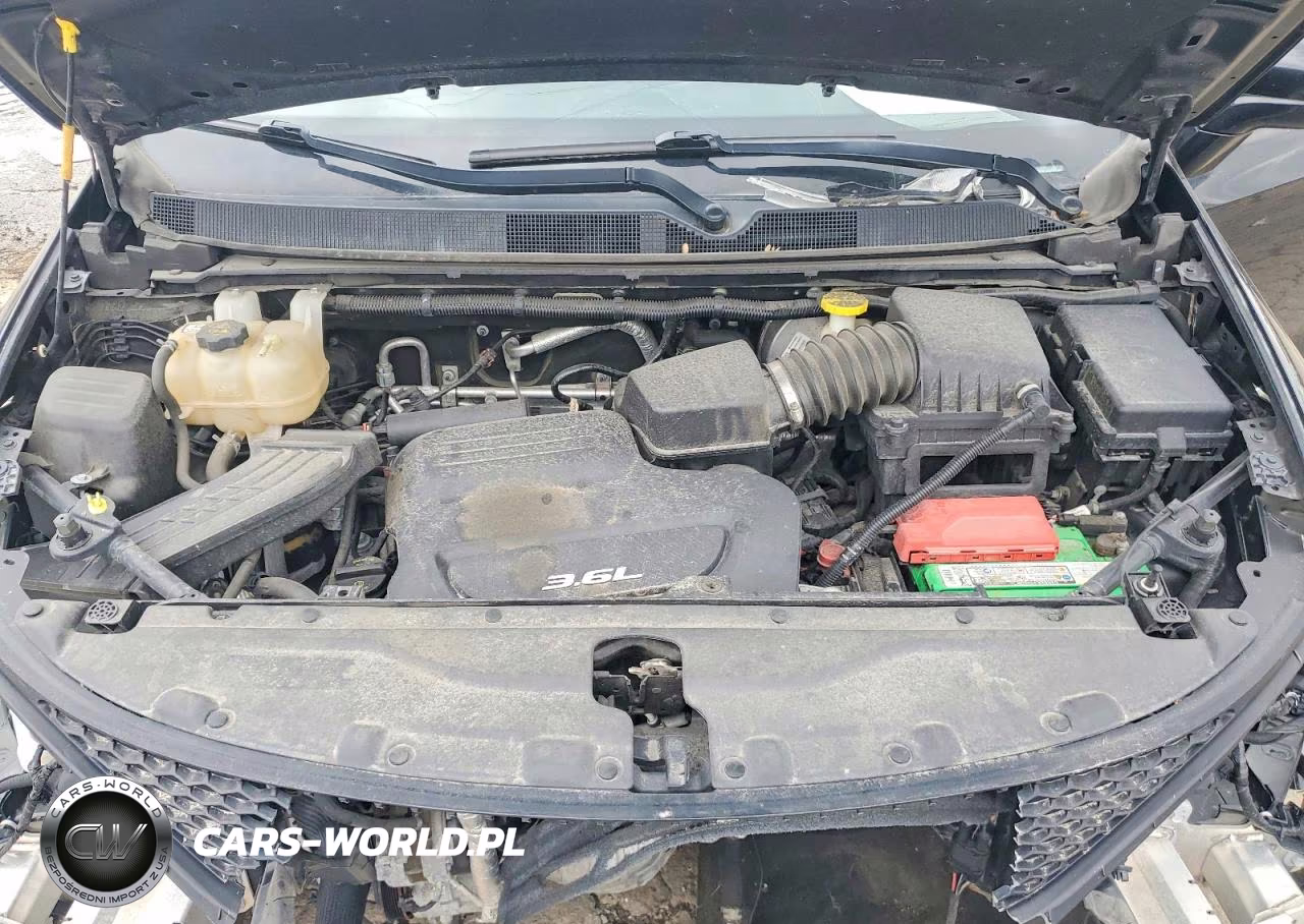 2019 Chrysler Pacifica Touring L VIN:2C4RC1BGXKR526207 - 11