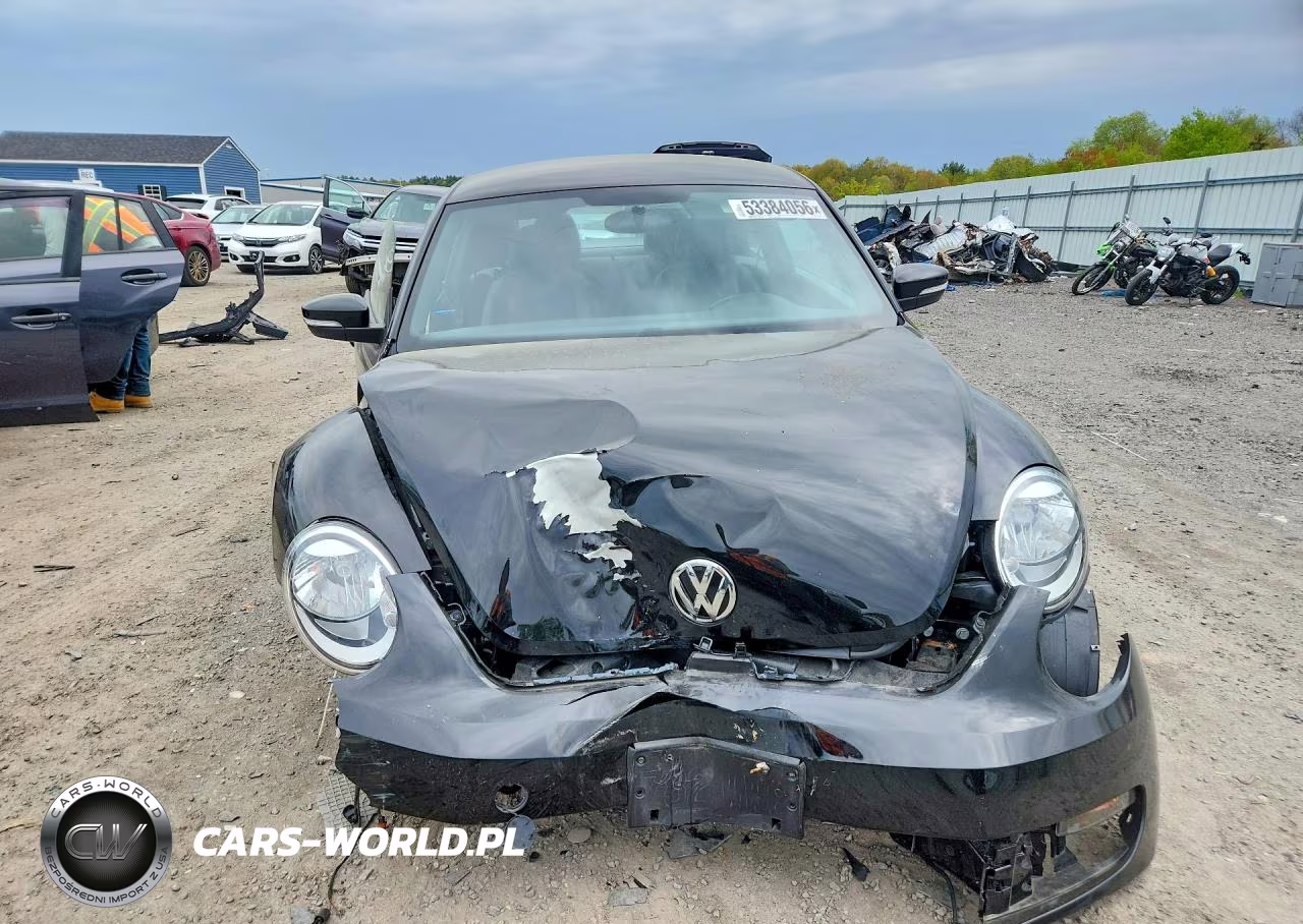 2012 Volkswagen Beetle VIN:3VWJP7AT3CM660565 - 5