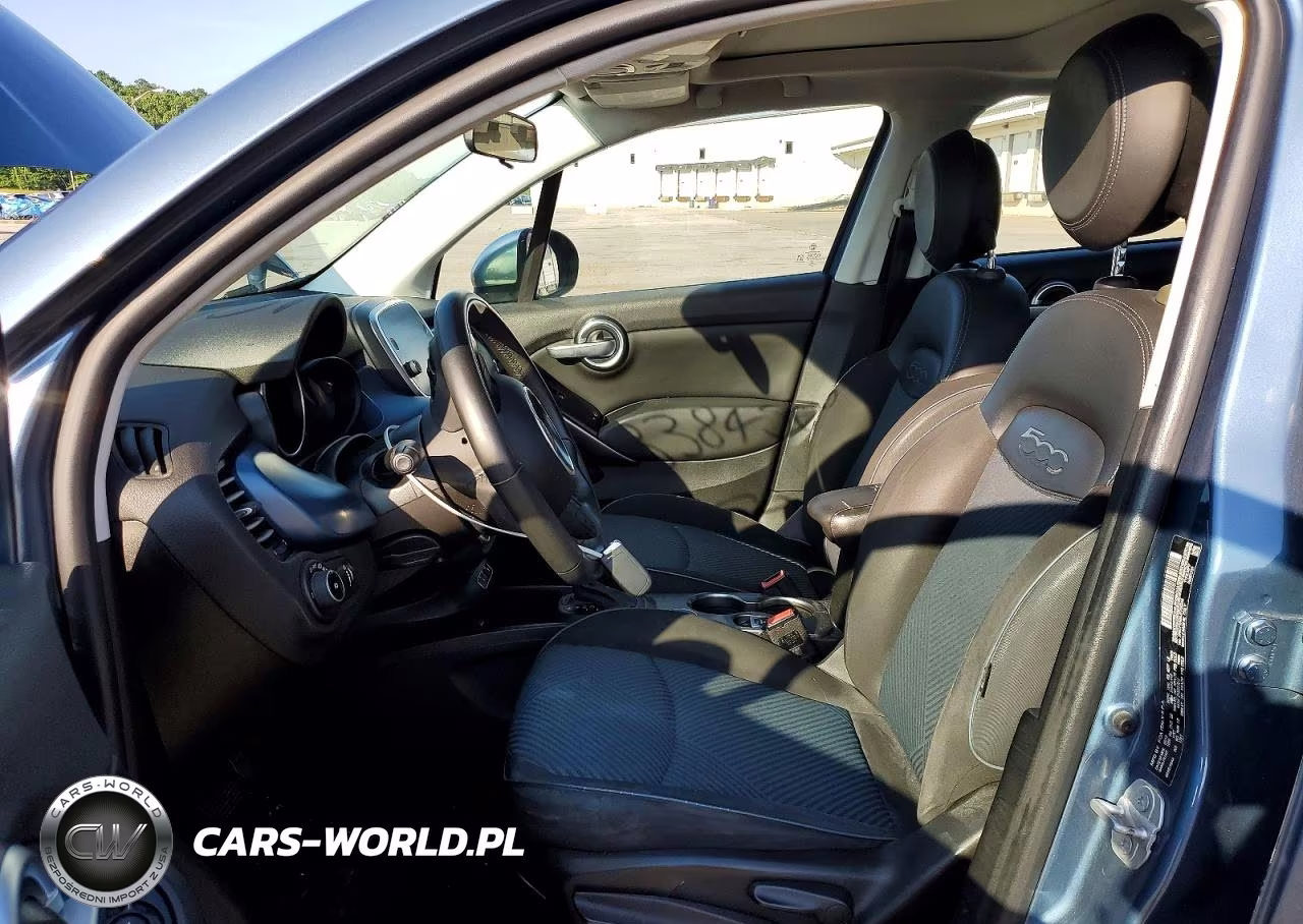 2018 Fiat 500X Pop VIN:ZFBCFXAB6JP706244 - 7