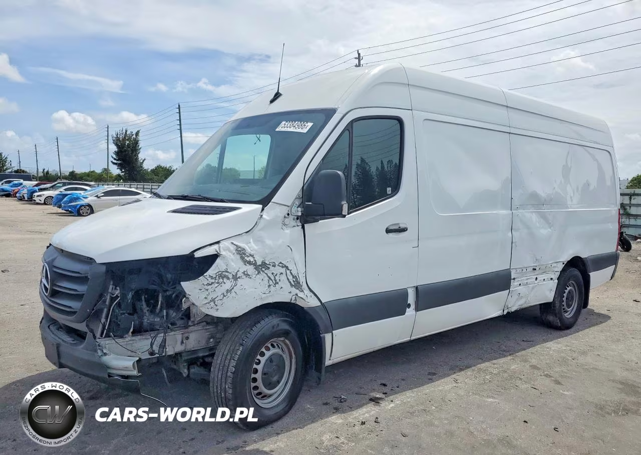 2021 Mercedes Benz Sprinter 2500 Delivery Van
