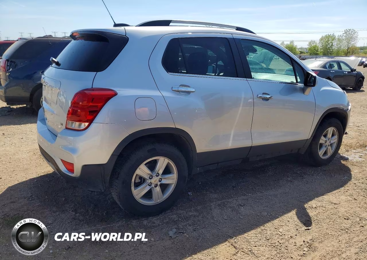 2020 Chevrolet Trax 1Lt VIN:KL7CJPSB7LB038753 - 3