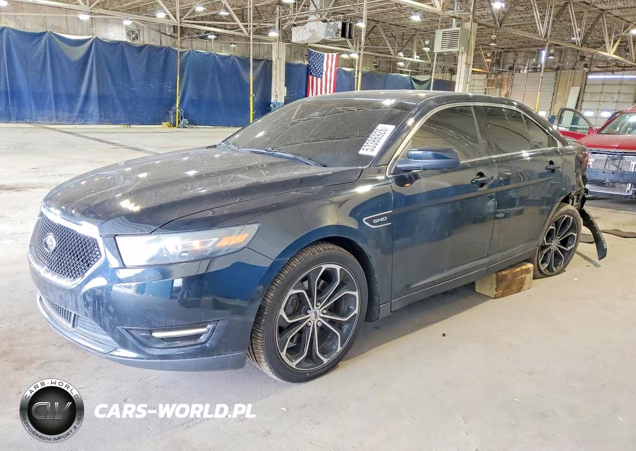 2014 Ford Taurus Sho