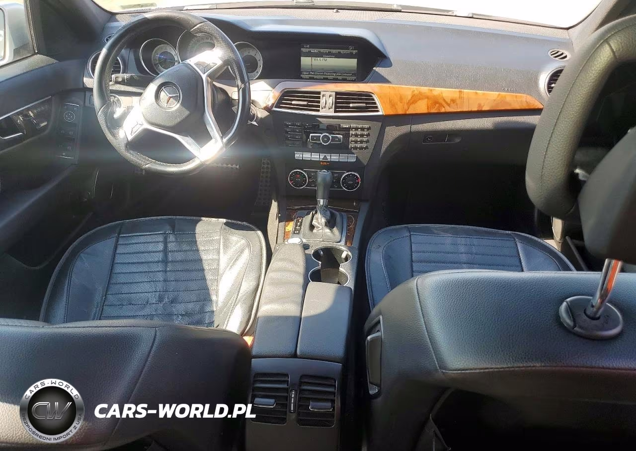 2014 Mercedes-Benz C 250 VIN:WDDGF4HB5EA928212 - 8