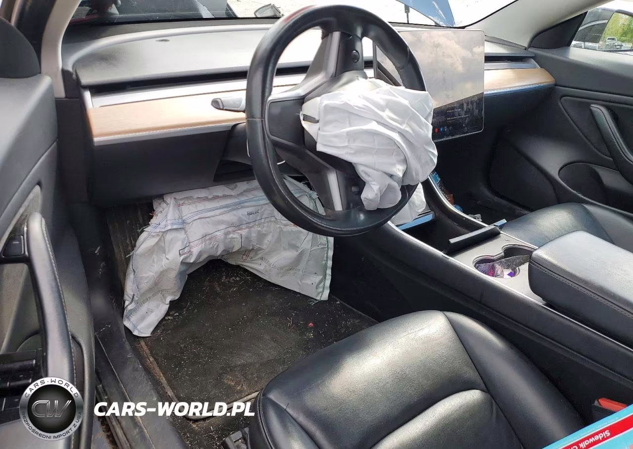 2018 Tesla Model 3 VIN:5YJ3E1EB4JF184859 - 8