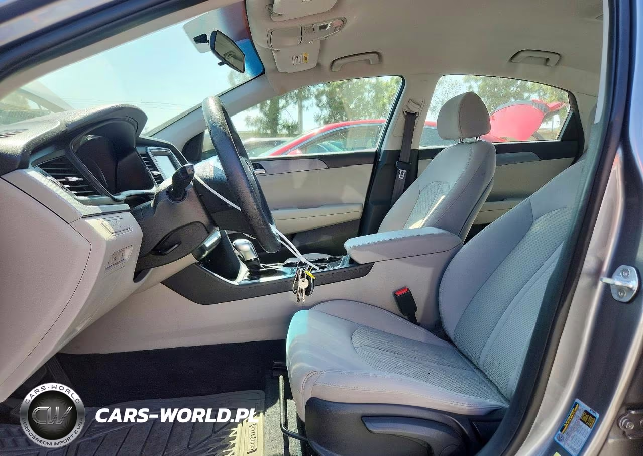 2019 Hyundai Sonata Se VIN:5NPE24AF4KH765793 - 7