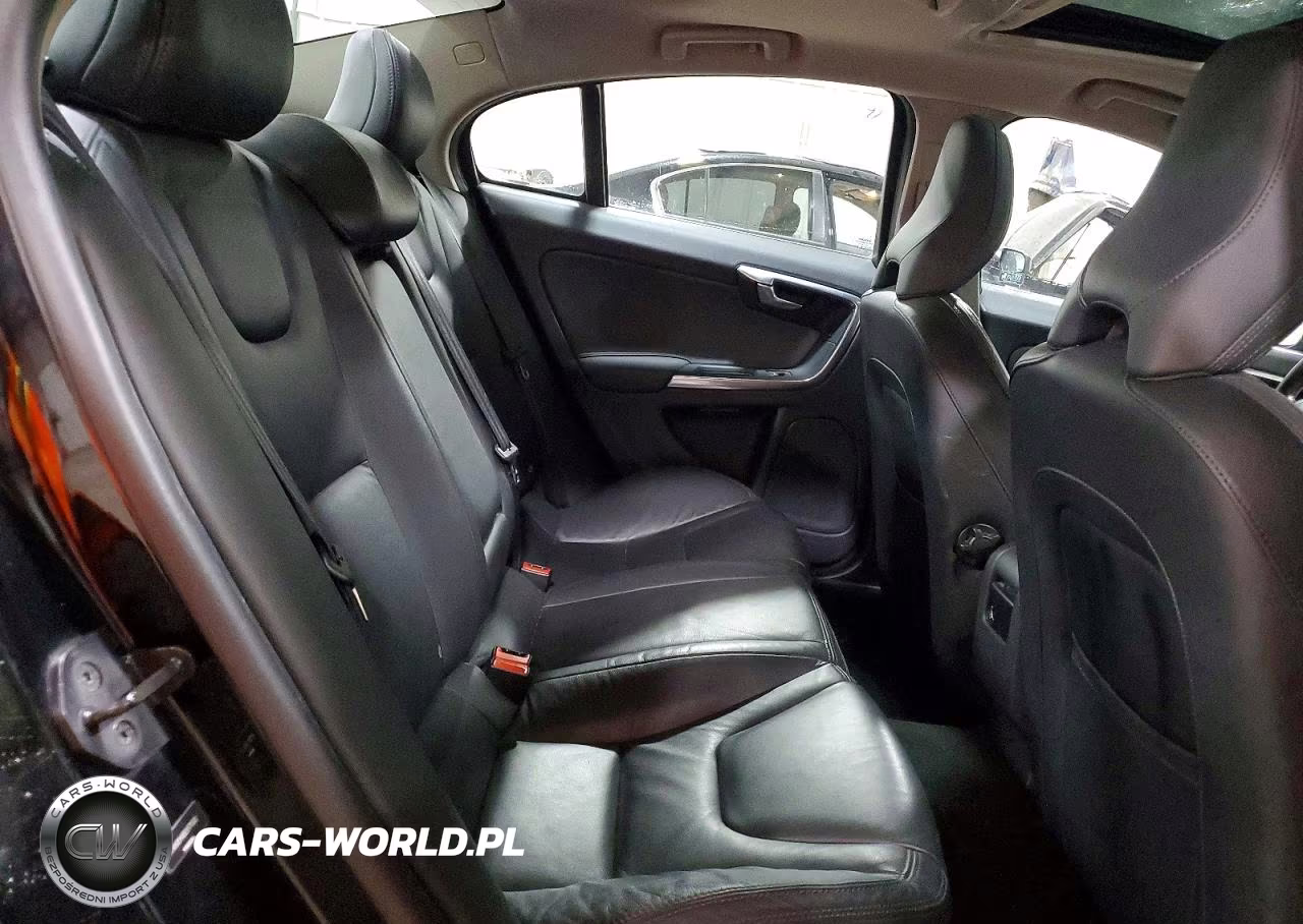 2013 Volvo S60 T5 VIN:YV1612FH3D2177632 - 10