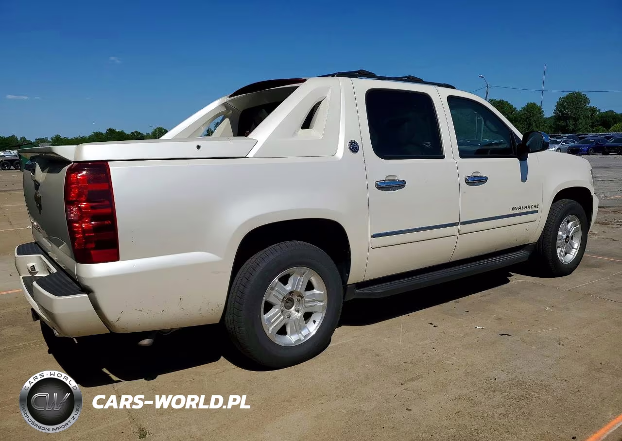 2013 Chevrolet Avalanche Ltz VIN:3GNTKGE73DG133107 - 3