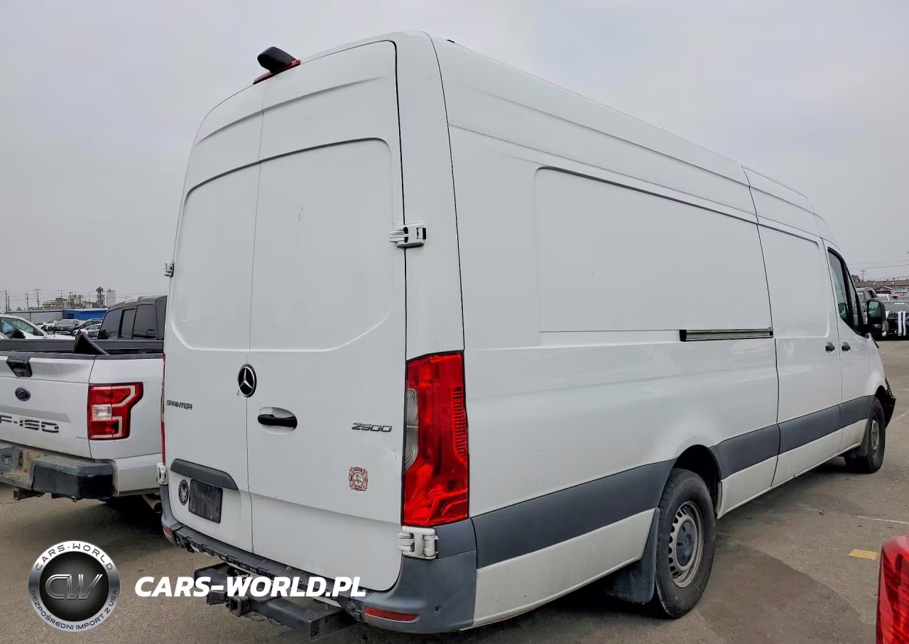 2023 Mercedes Benz Sprinter 2500 Delivery Van VIN:W1Y4NDHY4PT155059 - 3