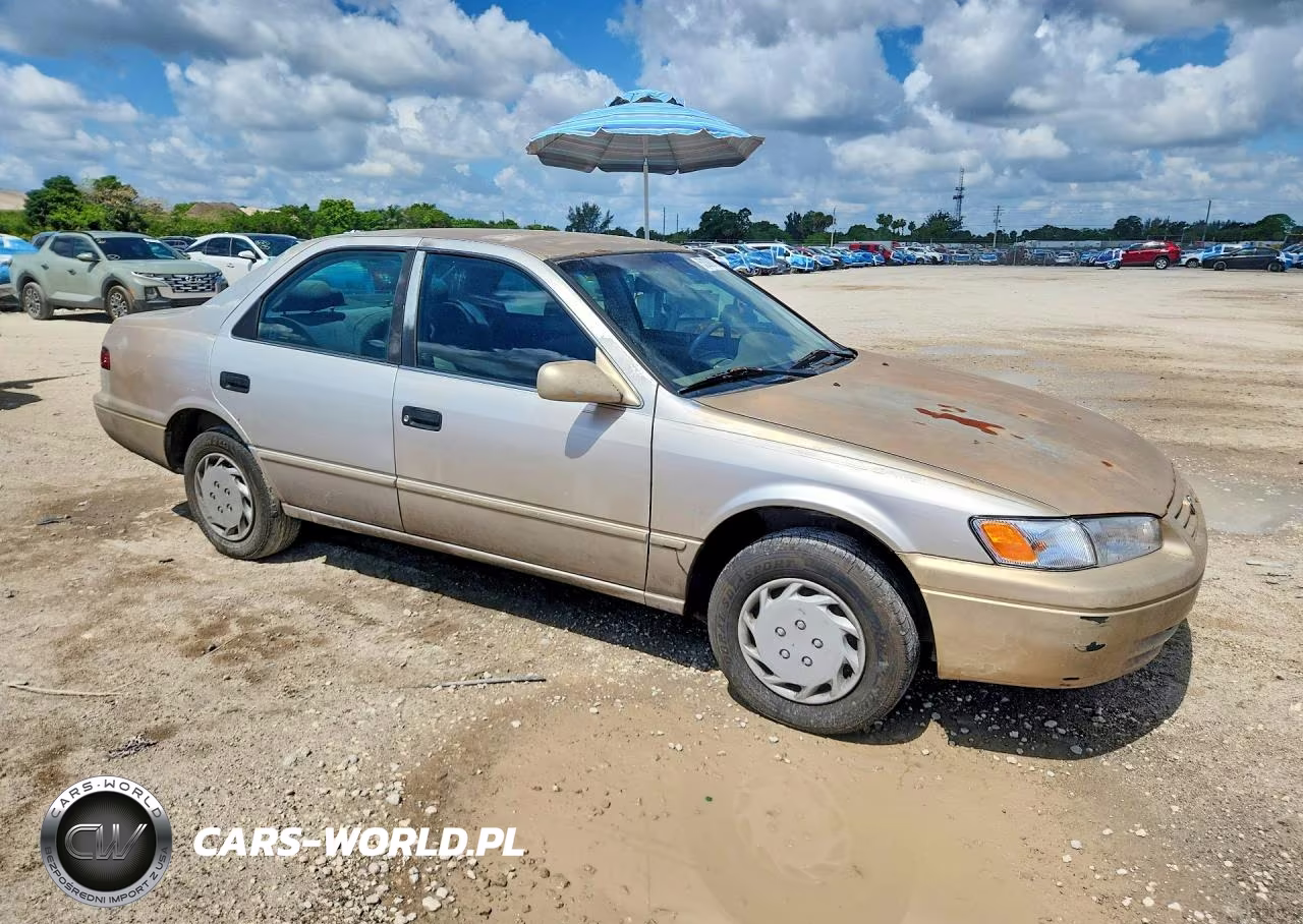 1997 Toyota Camry Le VIN:4T1BG22K6VU800859 - 4