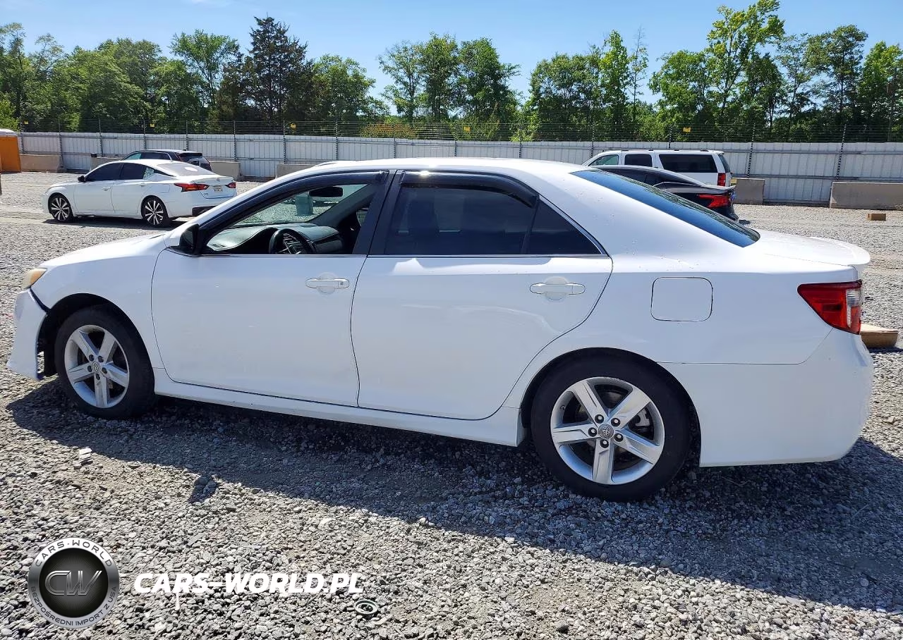 2014 Toyota Camry Se VIN:4T1BF1FKXEU831443 - 2