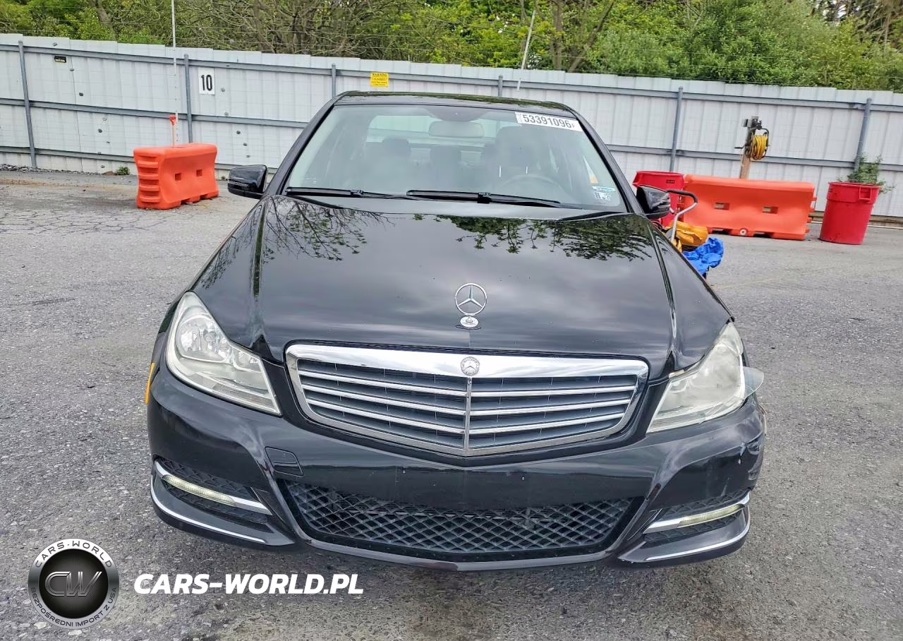 2013 Mercedes-Benz C 300 4Matic VIN:WDDGF8AB2DR257485 - 5