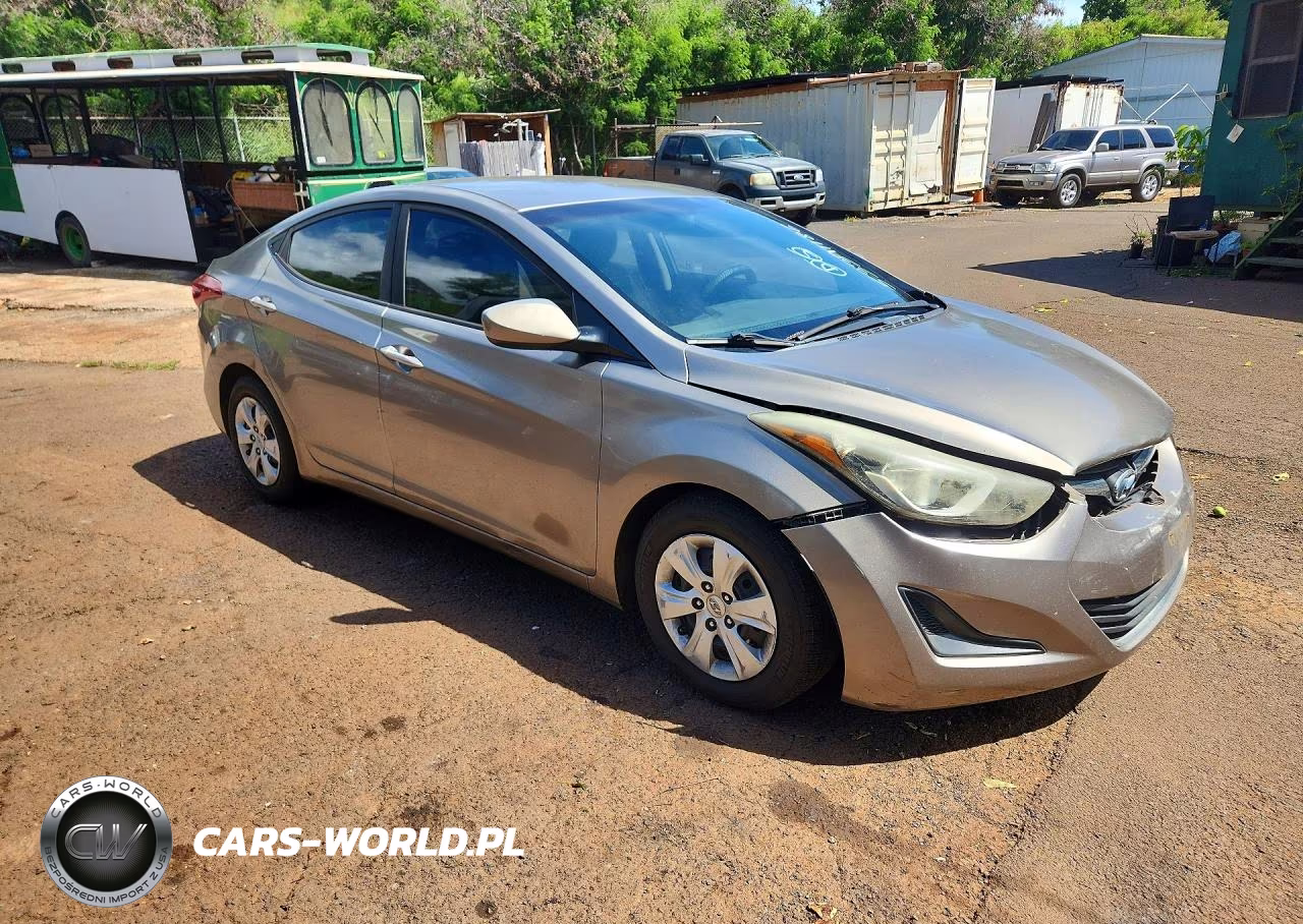 2016 Hyundai Elantra Se VIN:5NPDH4AE9GH750523 - 4