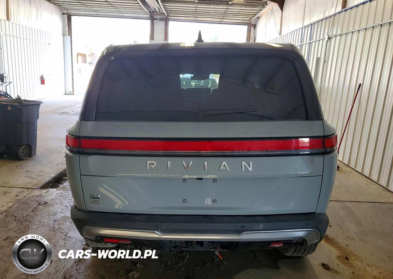 2025 Rivian R1S Adventure VIN:7PDSGBBA4SN064238 - 6