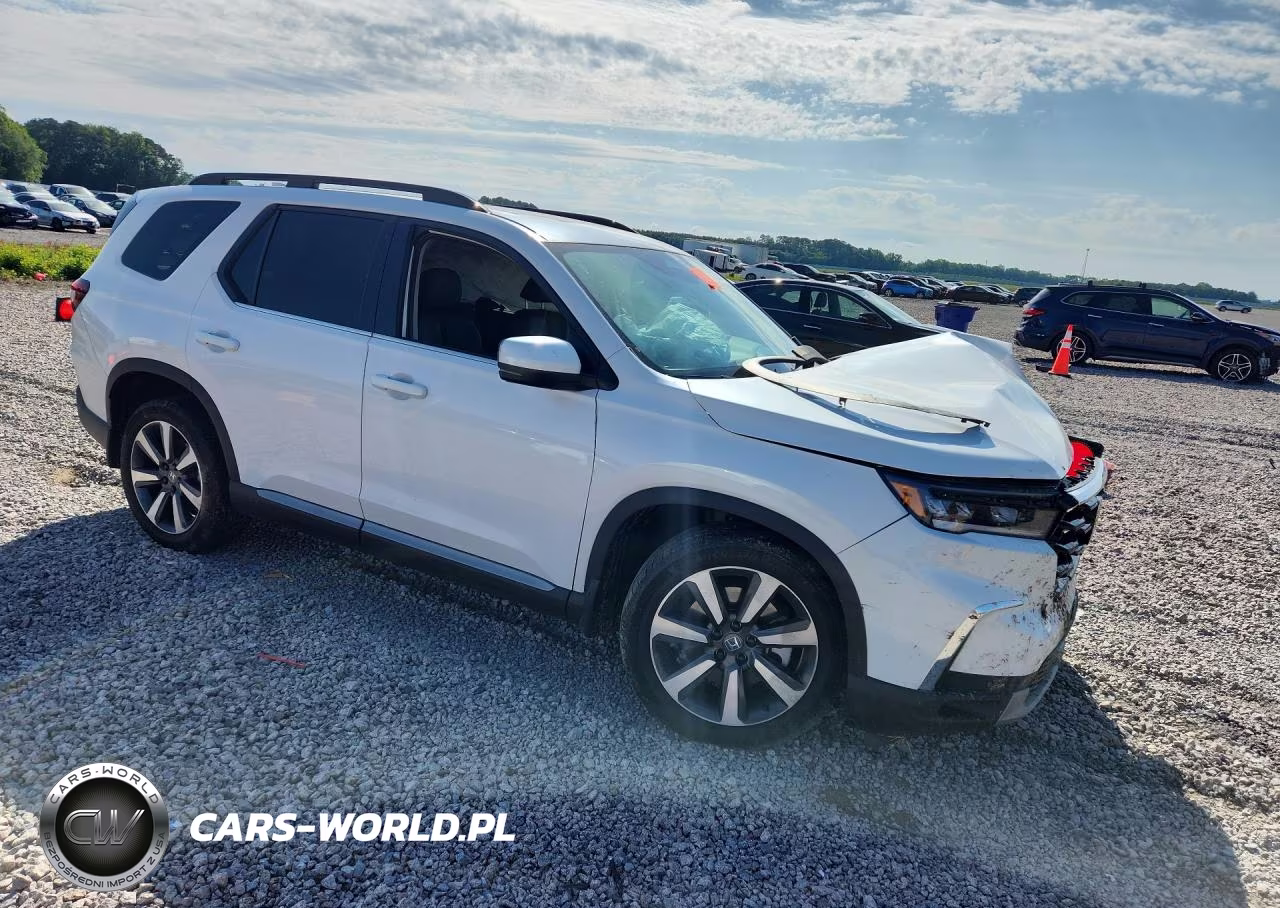 2025 Honda Pilot Touring VIN:5FNYG2H72SB009587 - 4