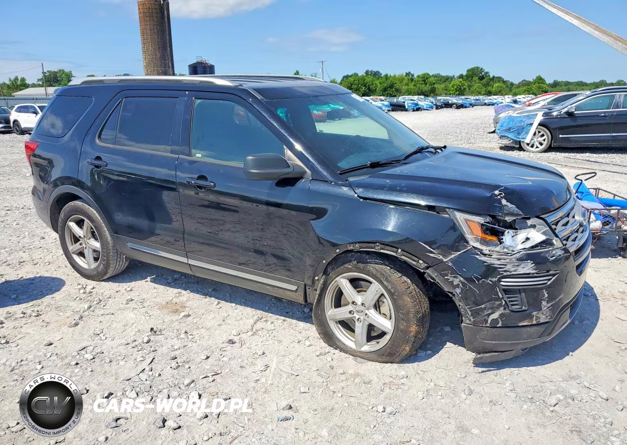 2018 Ford Explorer Xlt VIN:1FM5K7D87JGA34059 - 4