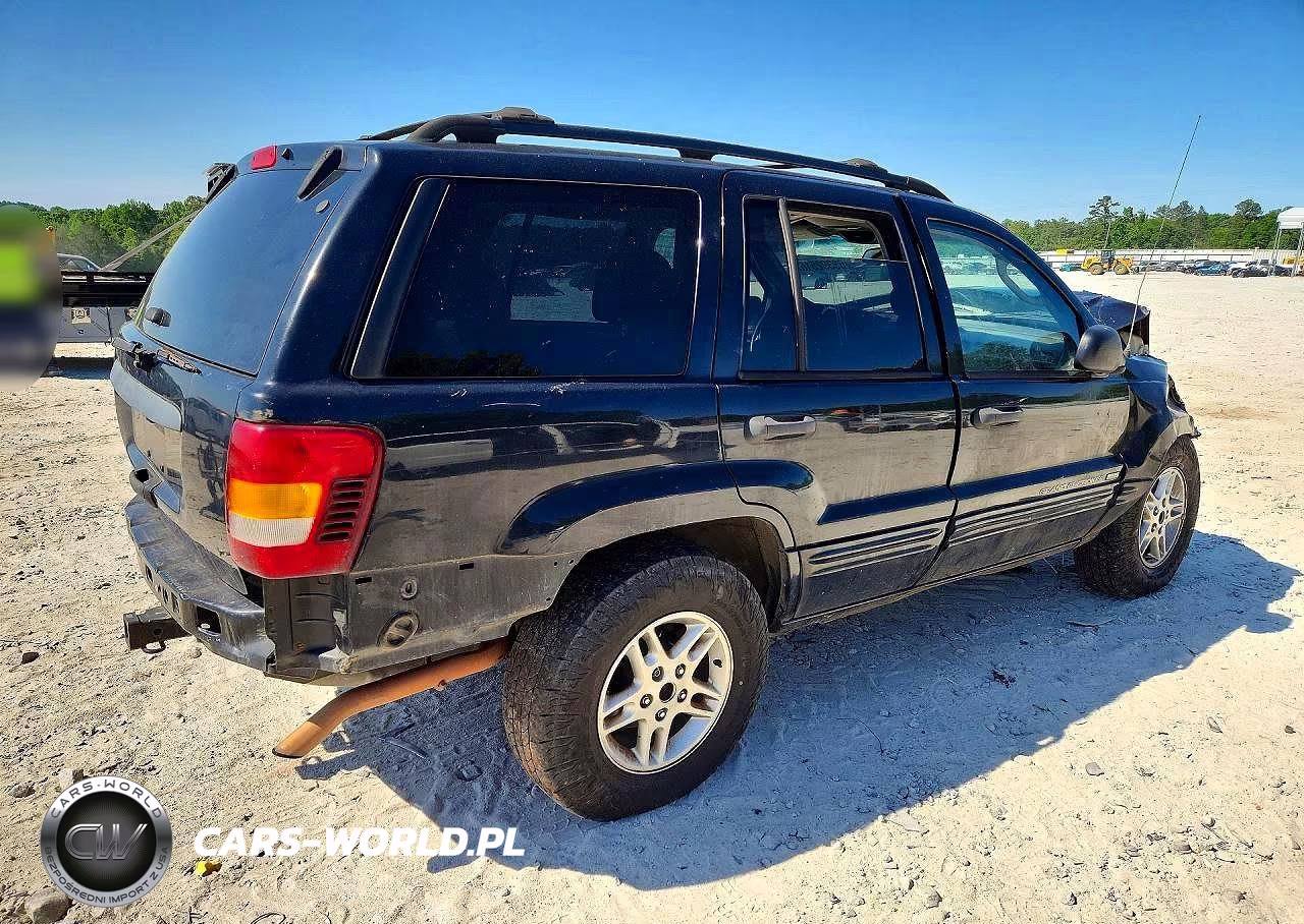 2004 Jeep Grand Cherokee Laredo VIN:1J4GX48S44C328463 - 3