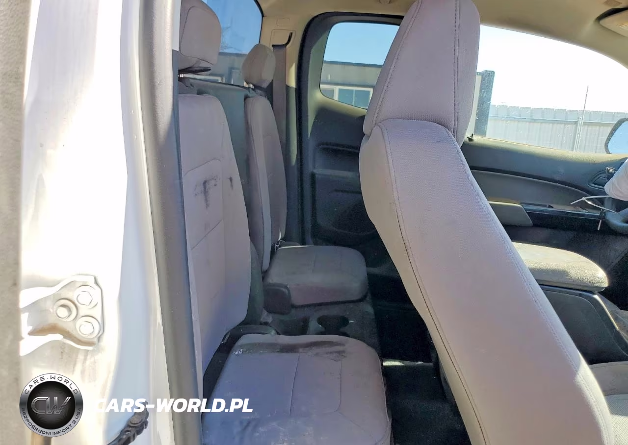 2020 Chevrolet Colorado VIN:1GCHSBEA2L1245407 - 10