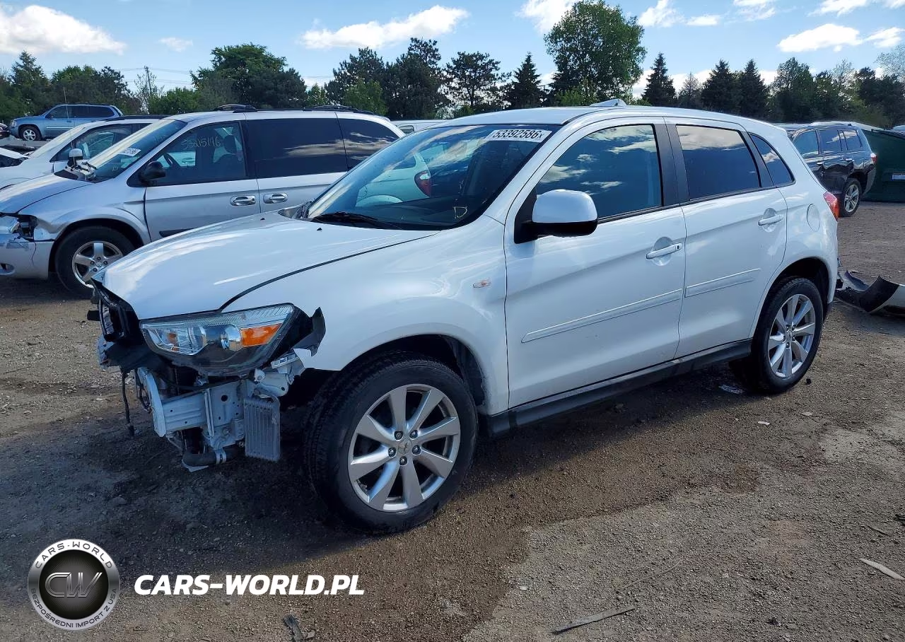 2015 Mitsubishi Outlander Sport Es – zdjęcie 1 z 13