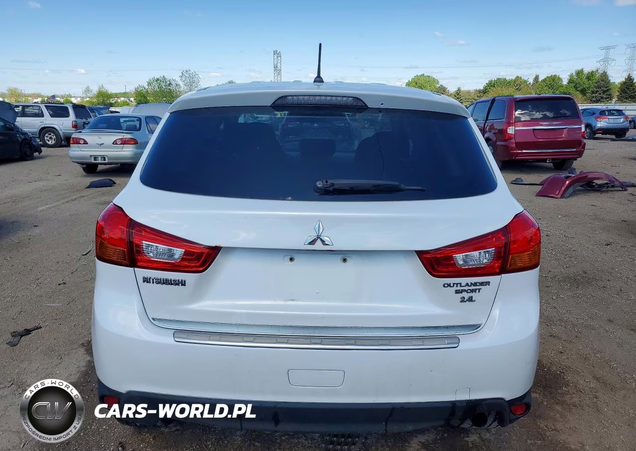2015 Mitsubishi Outlander Sport Es VIN:4A4AP3AW2FE023949 - 6