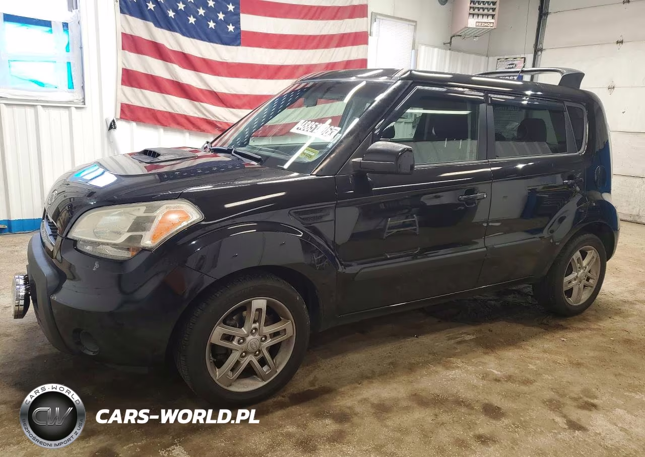 2011 Kia Soul +