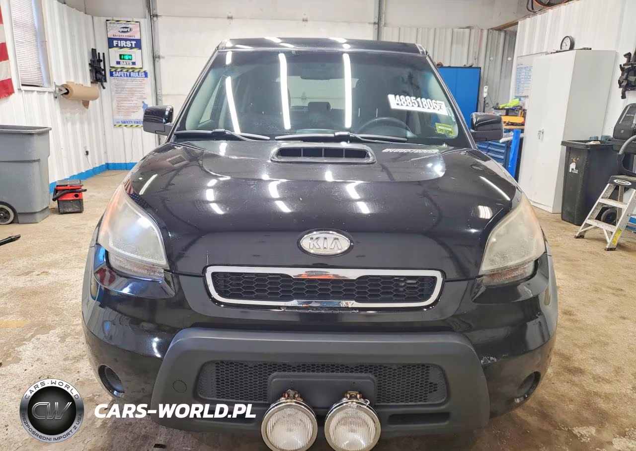 2011 Kia Soul + VIN:KNDJT2A20B7733005 - 5