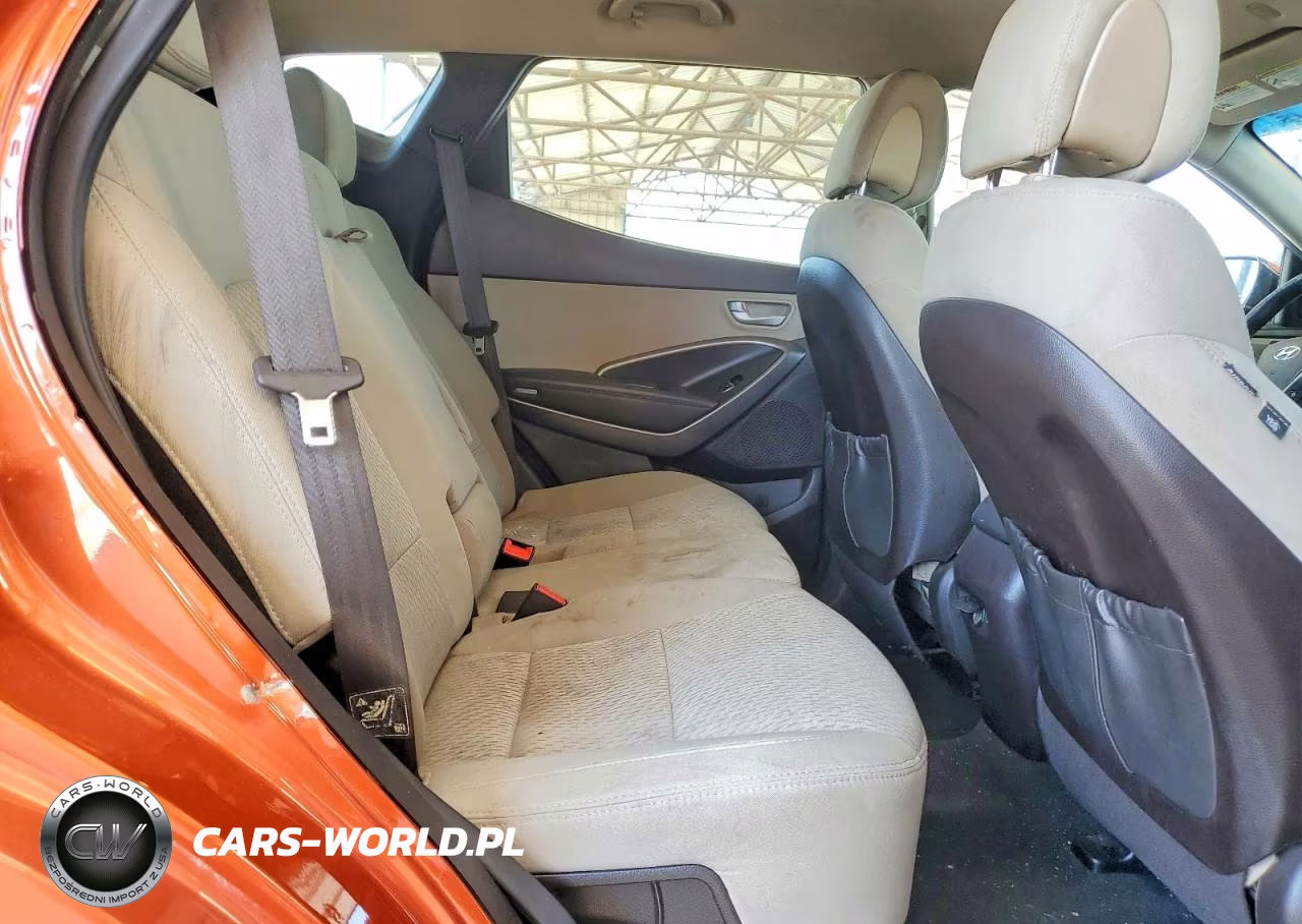 2016 Hyundai Santa Fe Sport 2.4L VIN:5XYZT3LB1GG360895 - 10