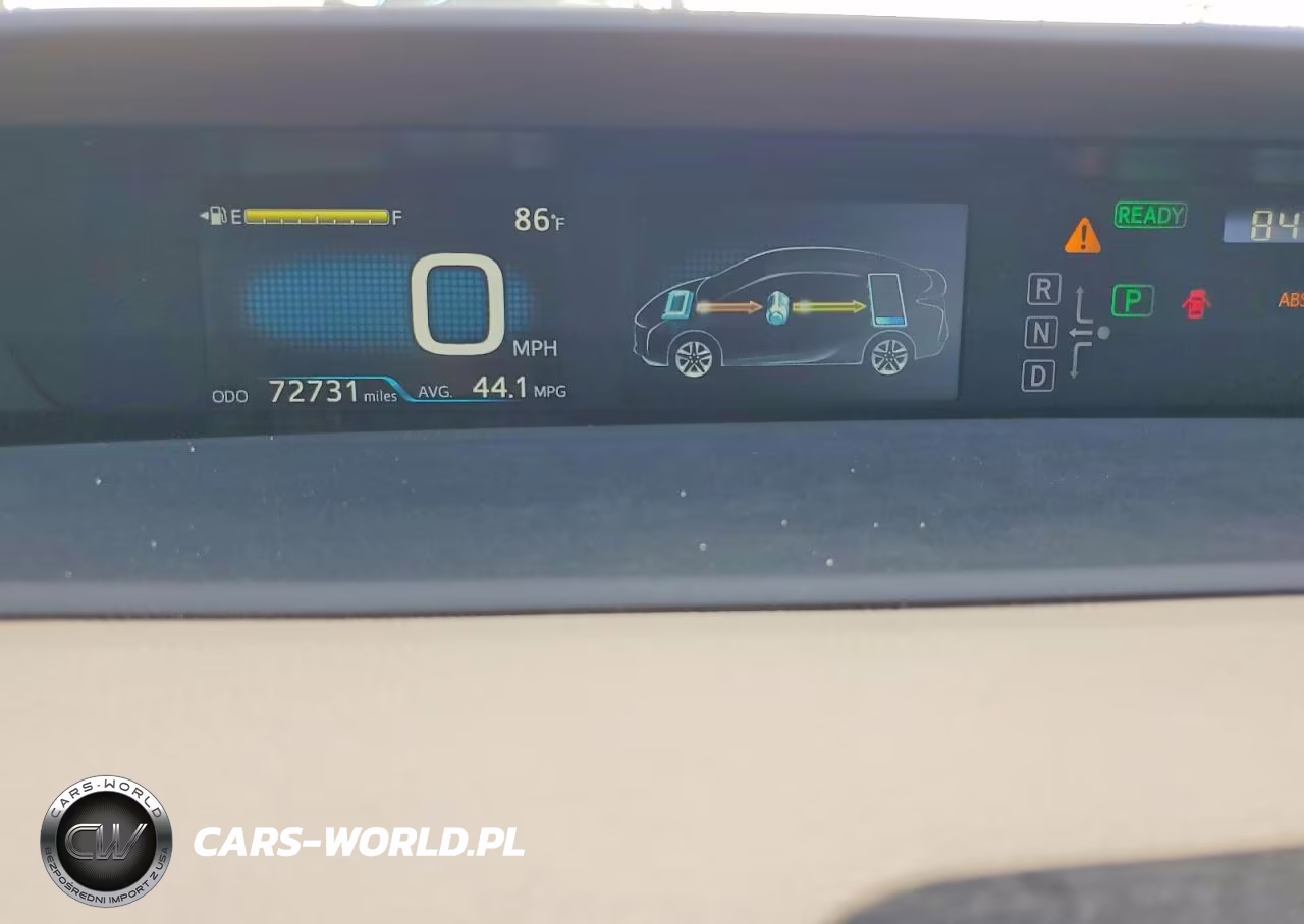 2017 Toyota Prius Two VIN:JTDKBRFUXH3580188 - 9