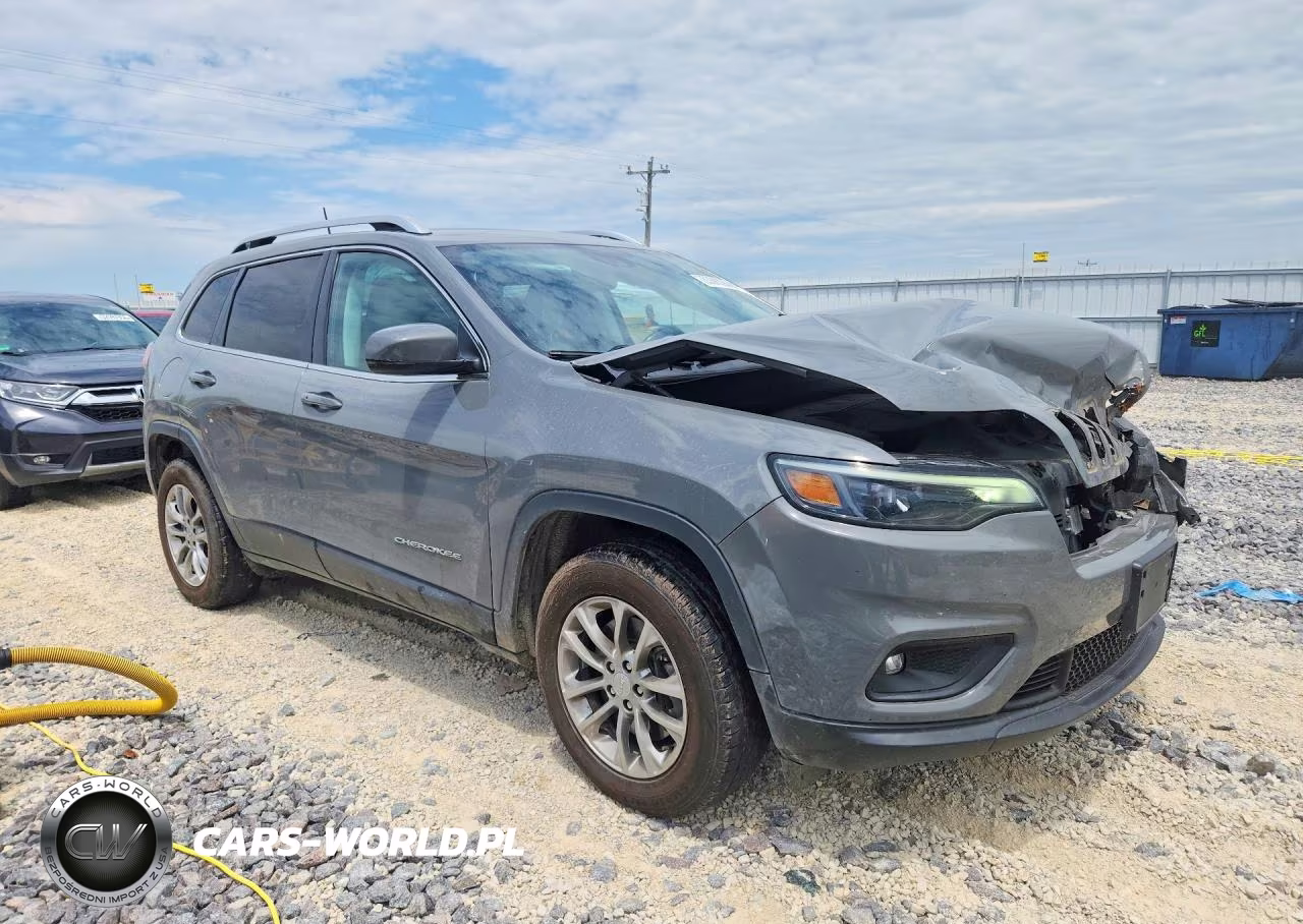 2021 Jeep Cherokee Latitude Lux VIN:1C4PJMMXXMD199342 - 4