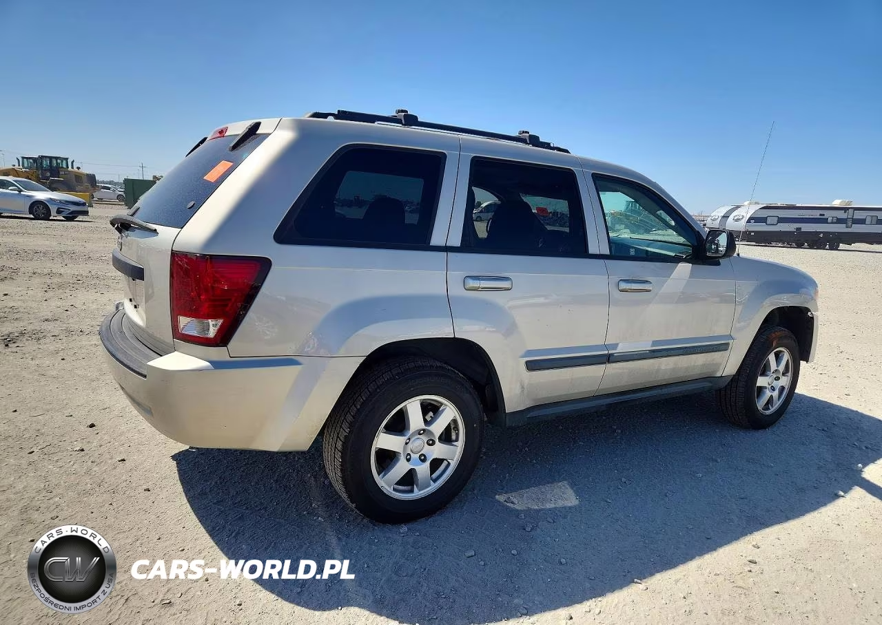 2008 Jeep Grand Cherokee Laredo VIN:1J8GR48K48C164517 - 3