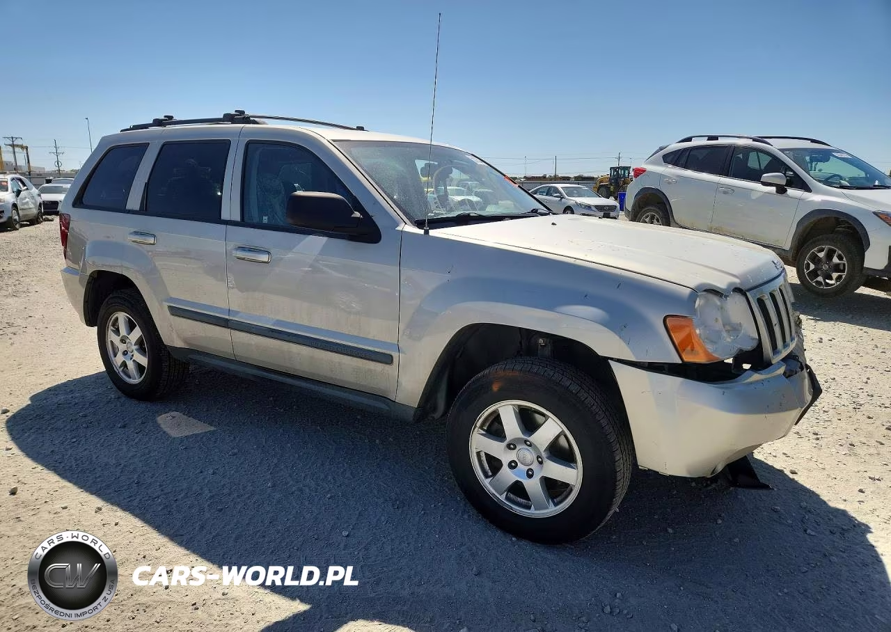 2008 Jeep Grand Cherokee Laredo VIN:1J8GR48K48C164517 - 4