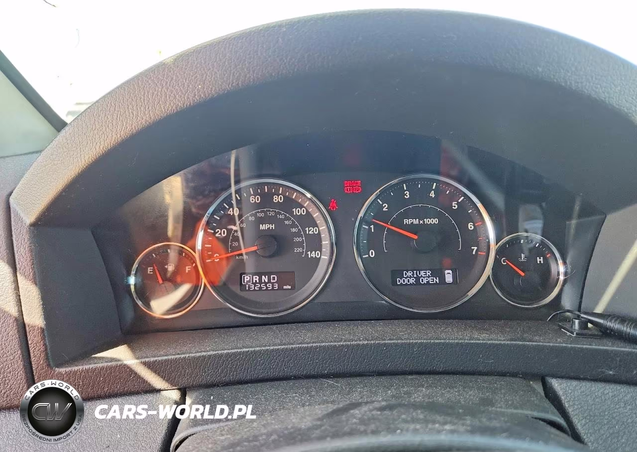 2008 Jeep Grand Cherokee Laredo VIN:1J8GR48K48C164517 - 9