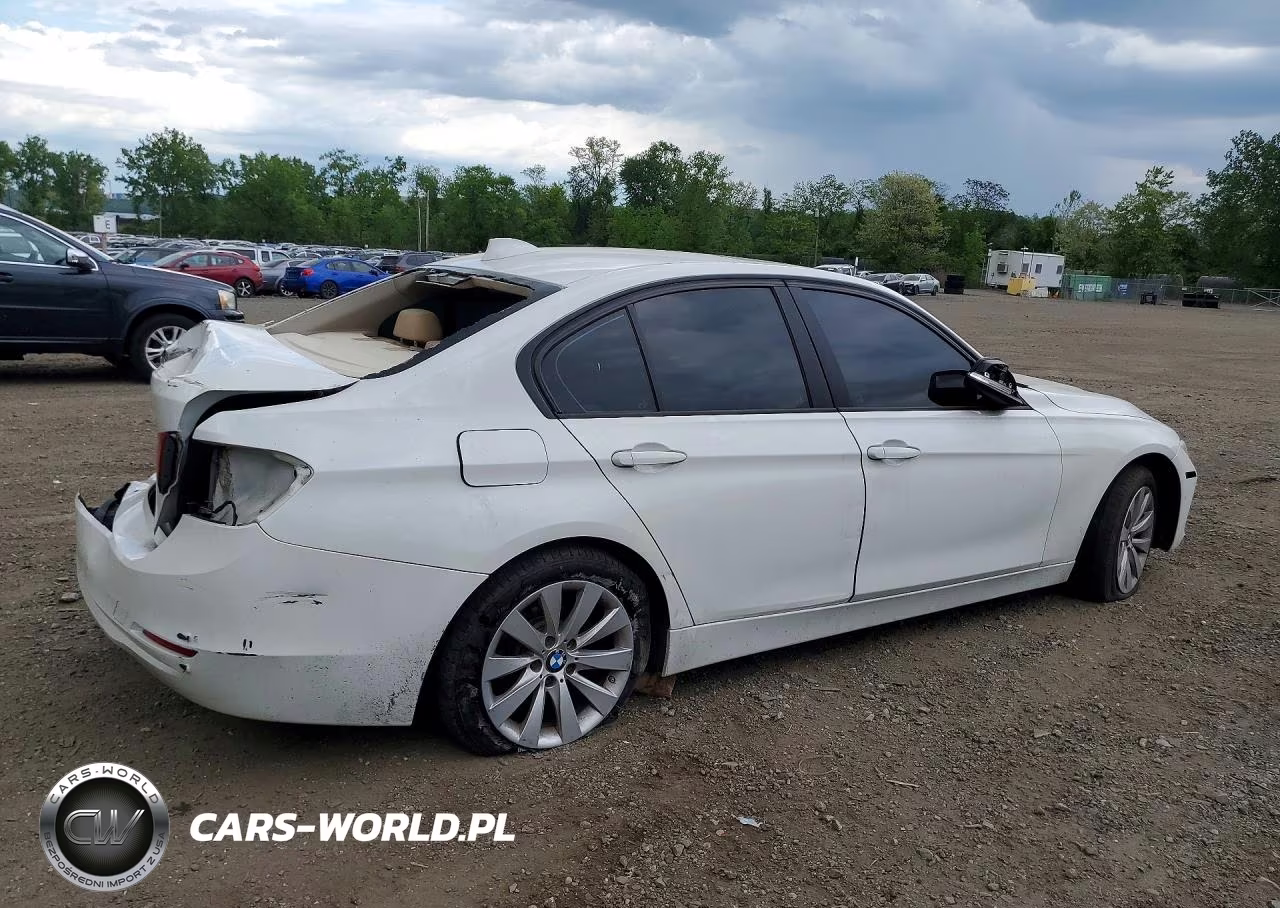 2014 BMW 320 I xDrive VIN:WBA3C3G59ENR25908 - 3