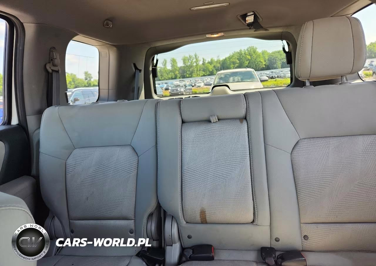 2014 Honda Pilot Lx VIN:5FNYF4H25EB028724 - 10