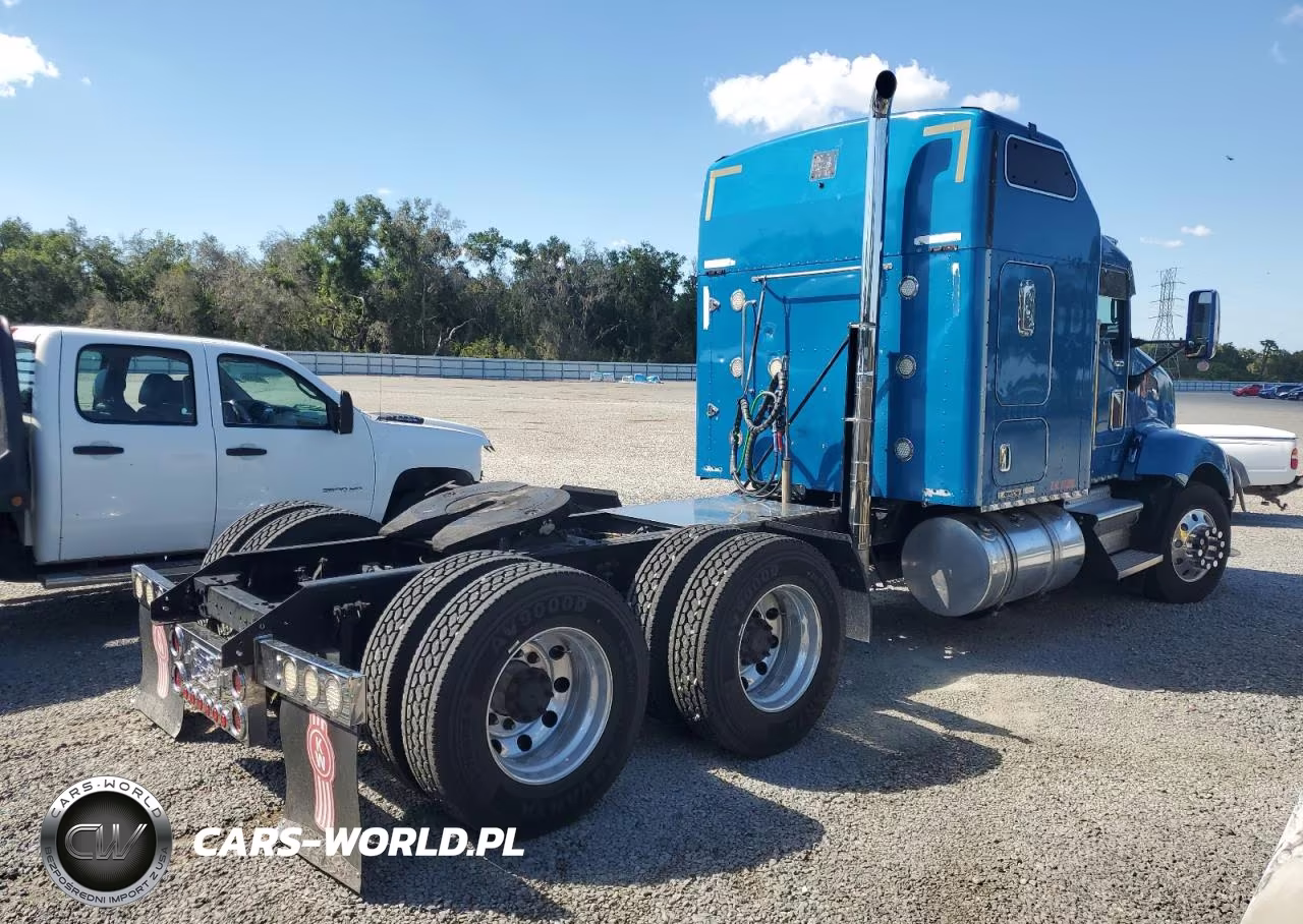 2013 Kenworth T660 Semi Truck VIN:1XKAD49X5DJ366797 - 4