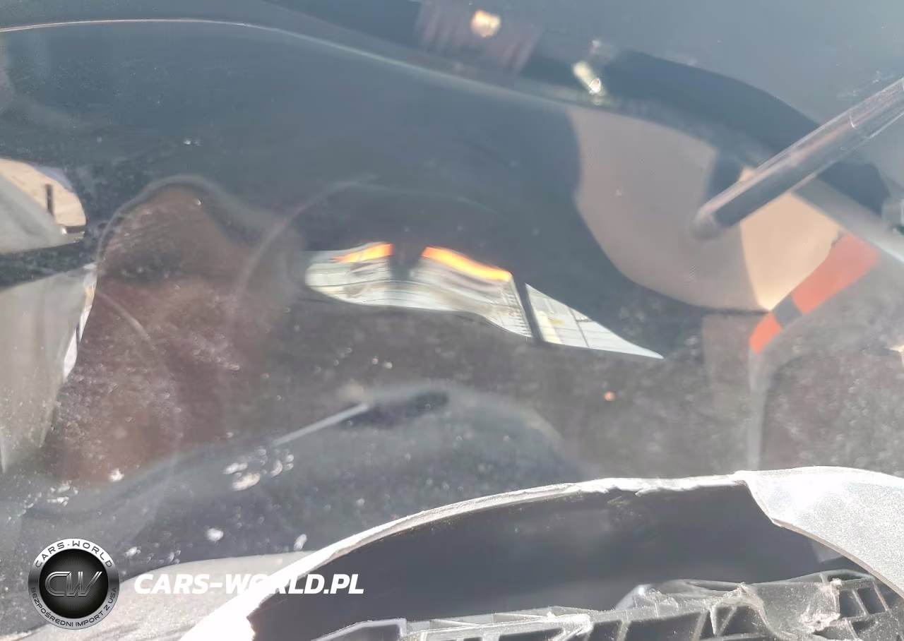 2018 Honda Hr-V Lx VIN:3CZRU5H39JG704695 - 9