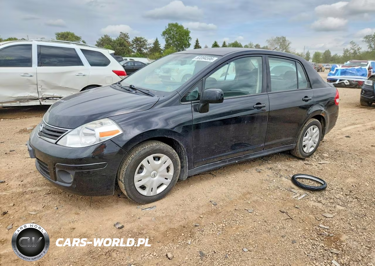 2011 Nissan Versa 1.8 S