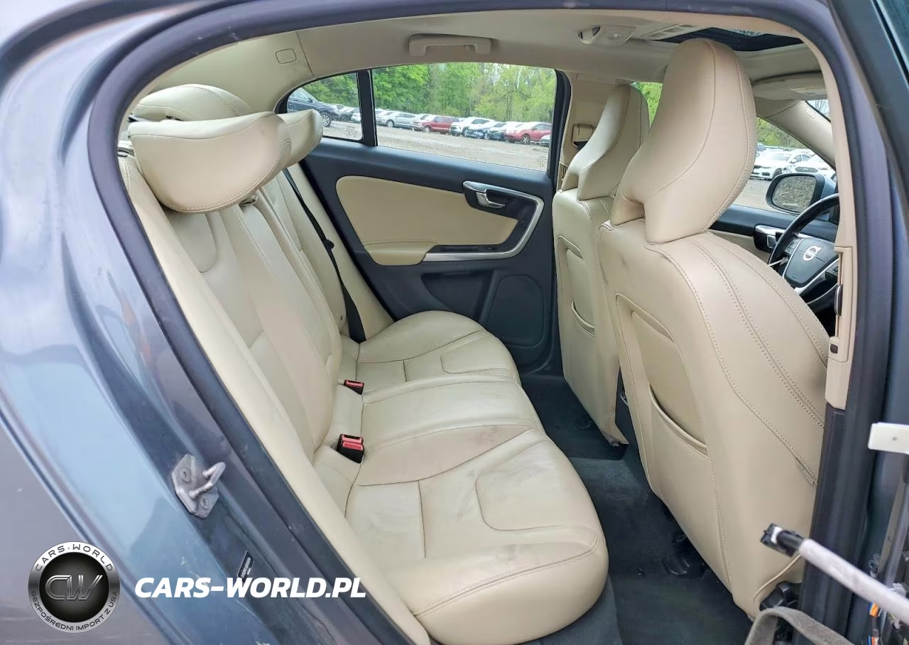 2017 Volvo S60 Dynamic VIN:YV140MTL6H2436134 - 10