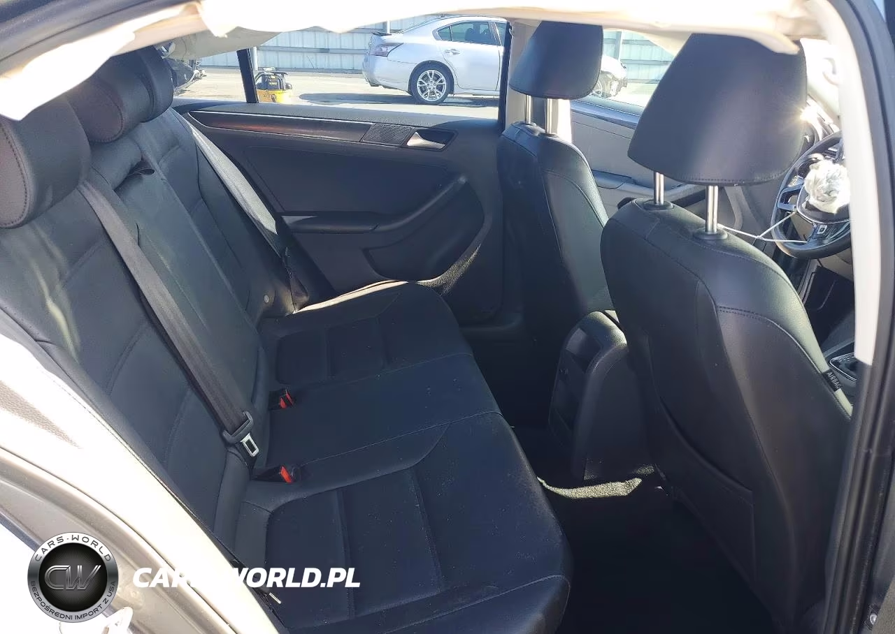 2015 Volkswagen Jetta Tdi VIN:3VWLA7AJ4FM406473 - 10