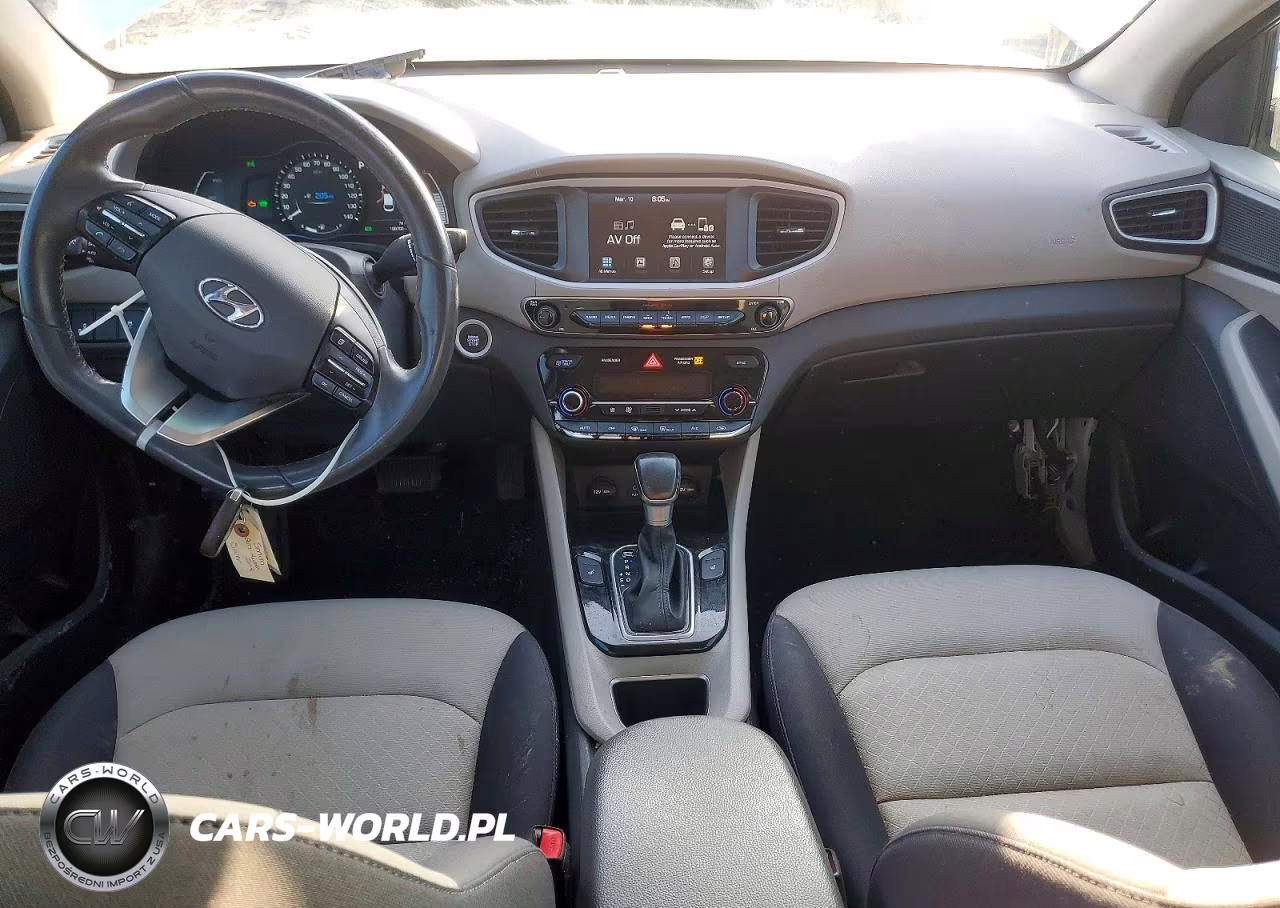 2017 Hyundai Ioniq Hybrid Sel VIN:KMHC75LCXHU024771 - 8